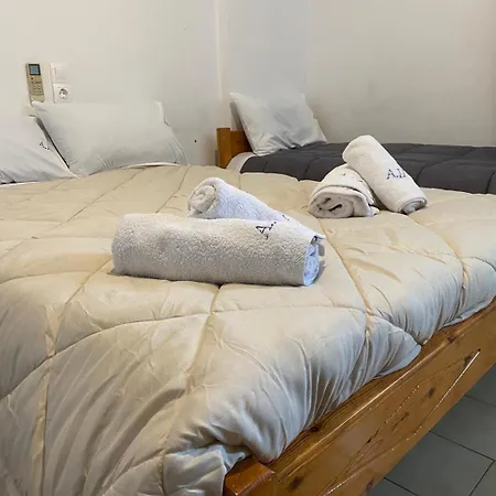 Alexandra Aparthotel Néos Pírgos