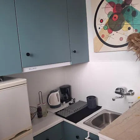 Alexandra Aparthotel *