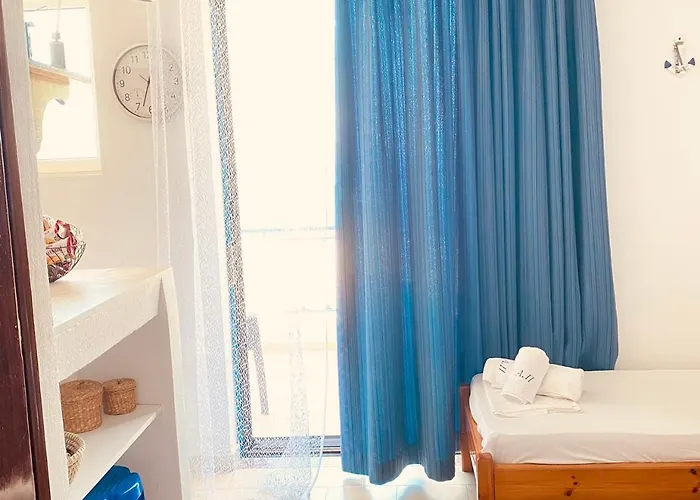 Alexandra Neos Pirgos